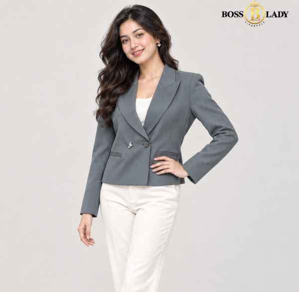 Cropped Peak Lapel Style Gray Blazer