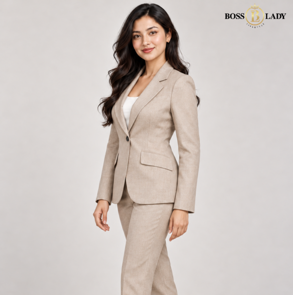 Brown Single-Breasted Blazer with Notched Lapels